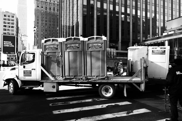 Porta potty delivery and setup in Anthony, TX